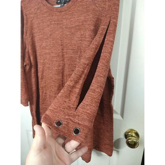 N Touch Woman XLP Rust Pullover Grommet Slit Sleeve Hi Low Hem 3/4 Sleeve - Picture 4 of 8